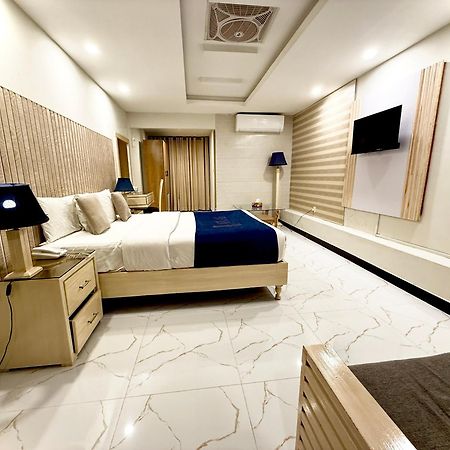 Atlas Hotel Islamabad Ngoại thất bức ảnh
