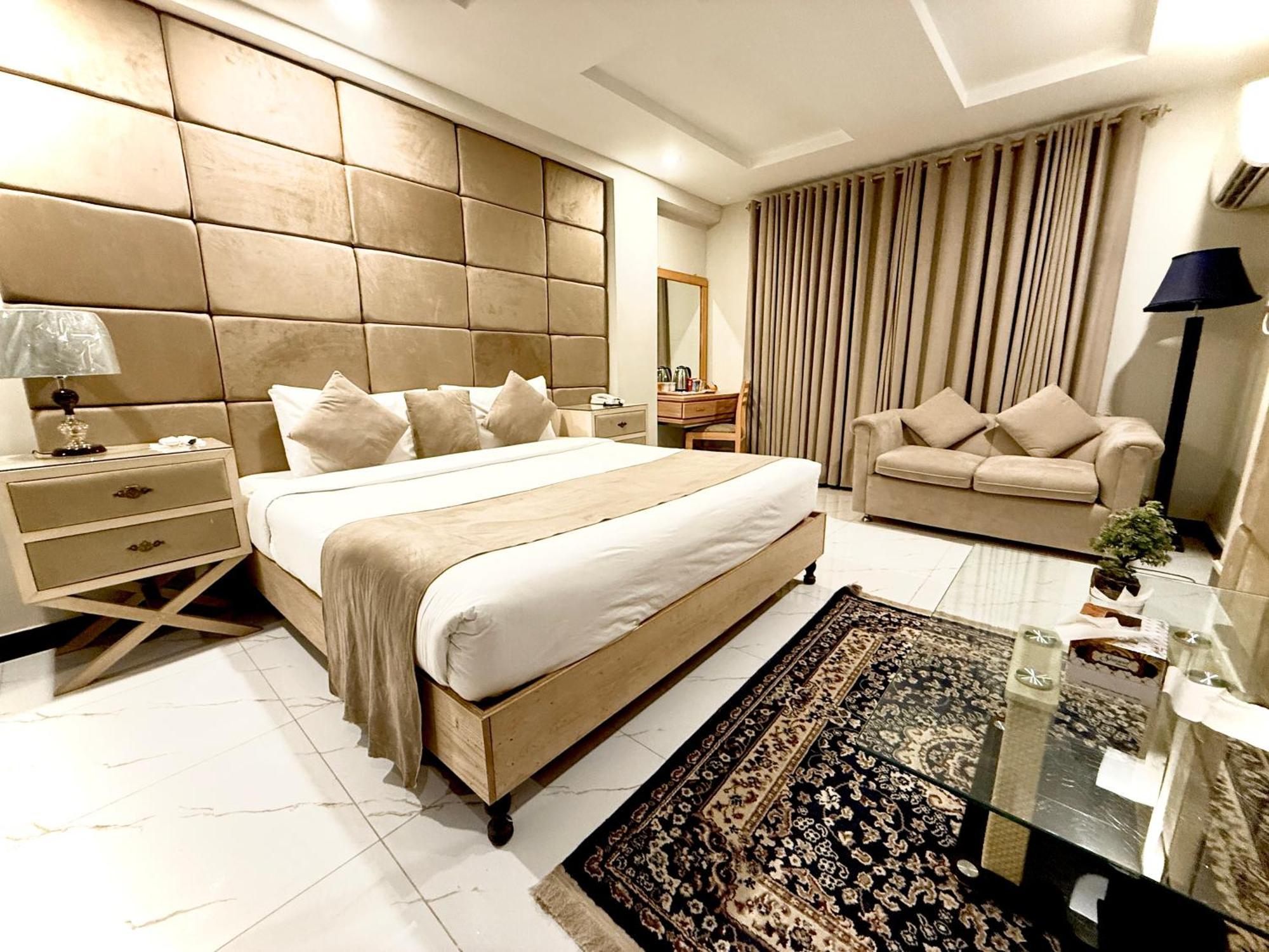 Atlas Hotel Islamabad Ngoại thất bức ảnh